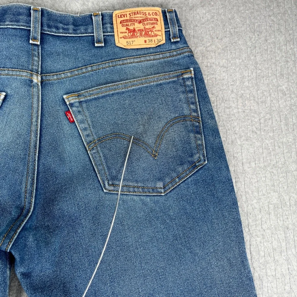 Vintage Levi's 517 Bootcut Jeans Mens 38x30 Fits 34X29 Blue Classic Fit Workwear